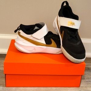 Nike basketball shoes